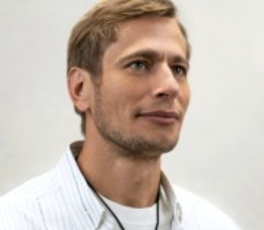 Dmitri Leonov