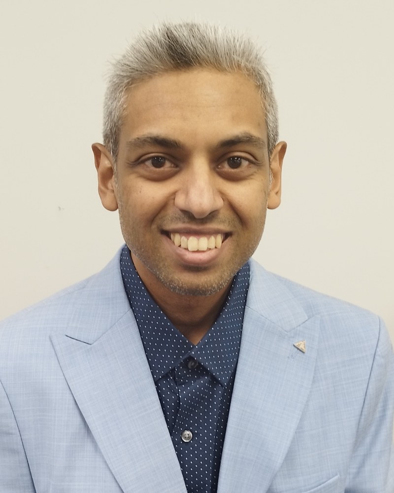 Yashine Goolam Hossen